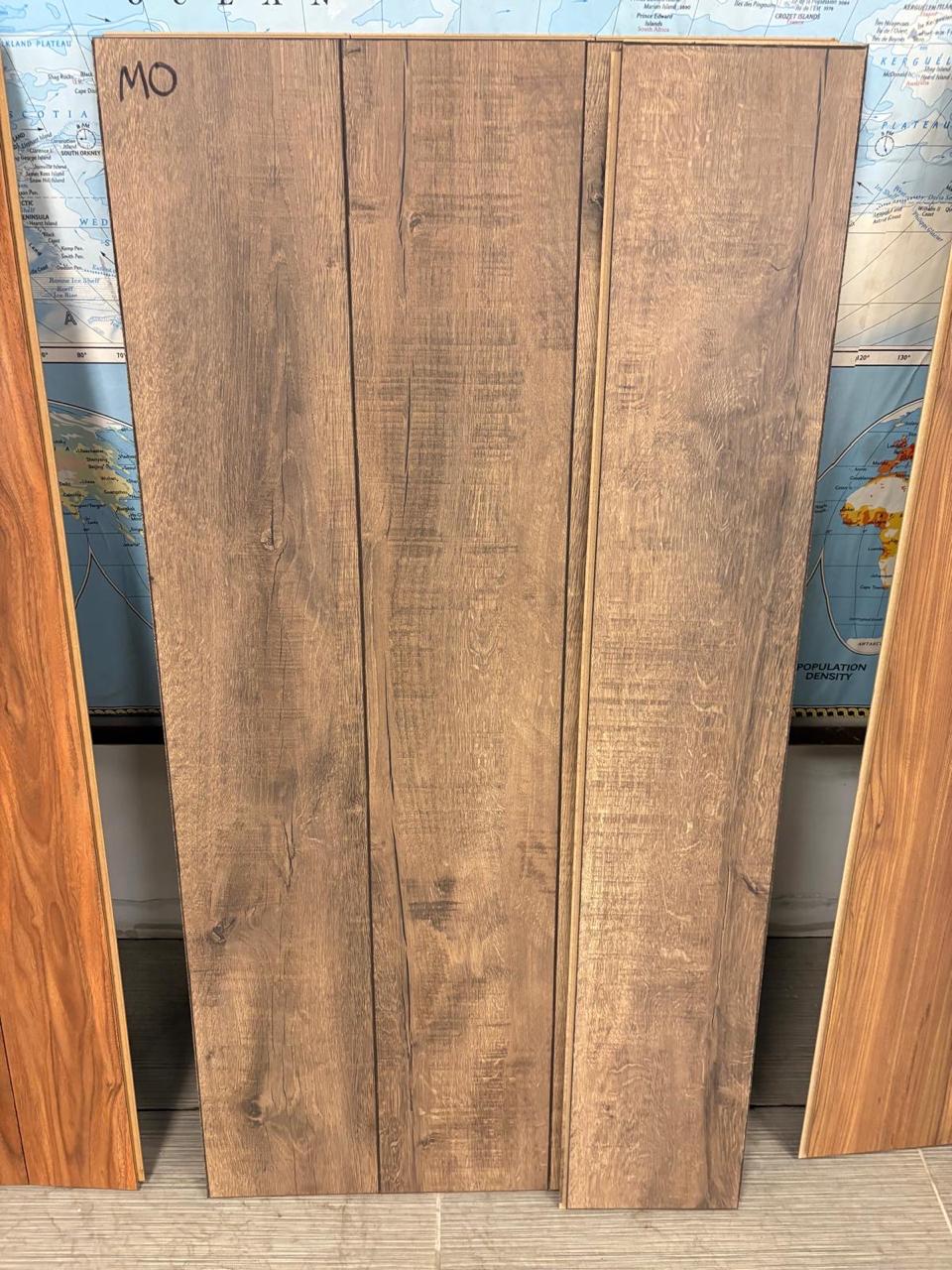 Vintage Cedar Oak Laminate Flooring- 10mm thickness