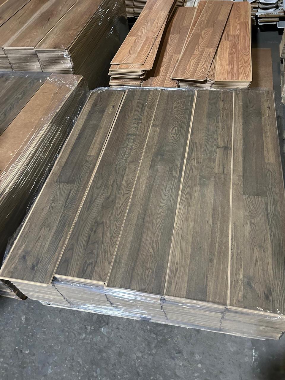 Grey Oak Laminate Flooring